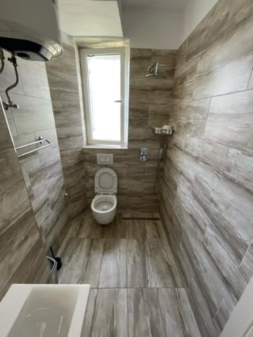 New Bazaar Rooms 地拉那 外观 照片